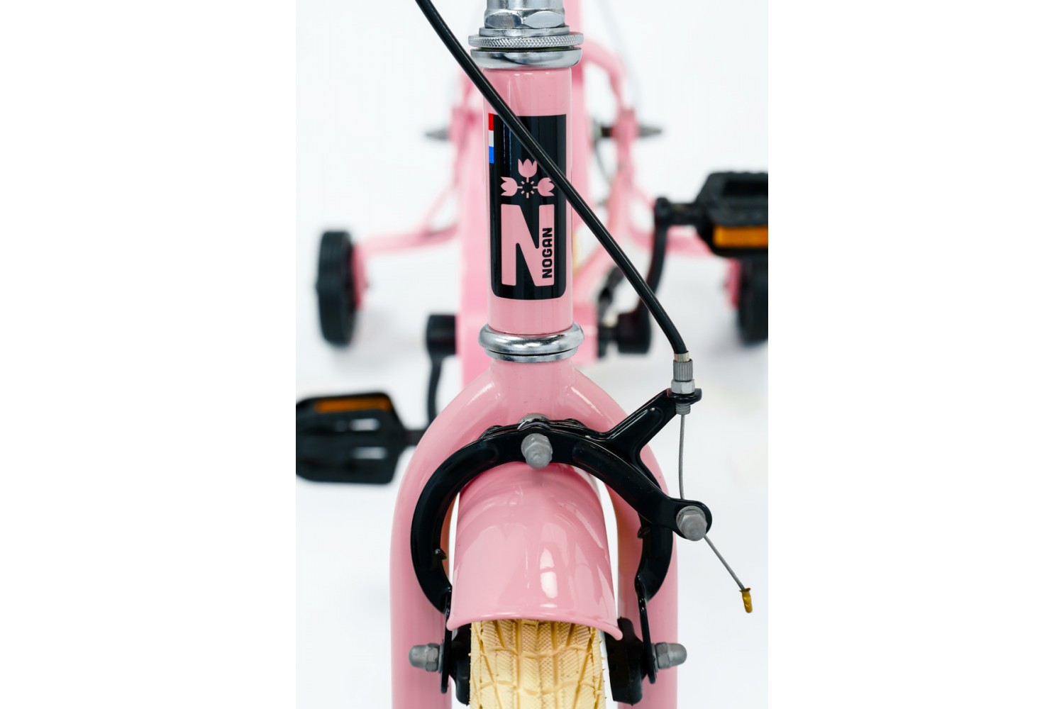 Nogan Dutchy Børnecykel 18 tommer Glansende Lyserød Nogan Dutchy Børnecykel 18 tommer Glansende Lyserød