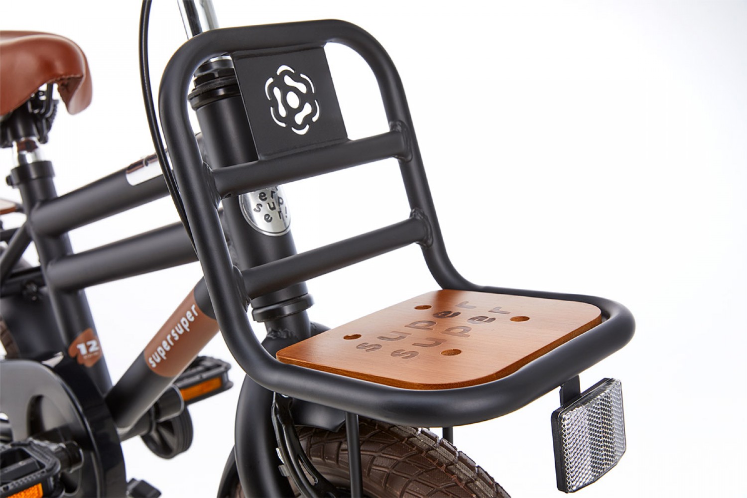 Supersuper Cooper Bamboo Børnecykel 12 tommer Drenge Matt Black Supersuper Cooper Bamboo 12 tommer Børnecykel Drenge Mat Sort