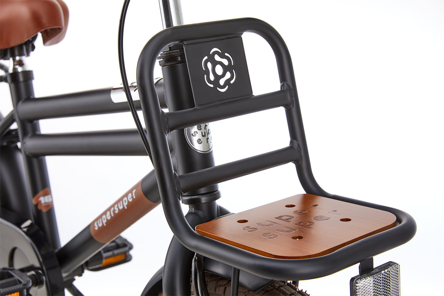 Supersuper Cooper Bamboo børnecykel 16-tommer drenge Matt Black Supersuper Cooper Bamboo 16 tommer Børnecykel Drenge Mat Sort