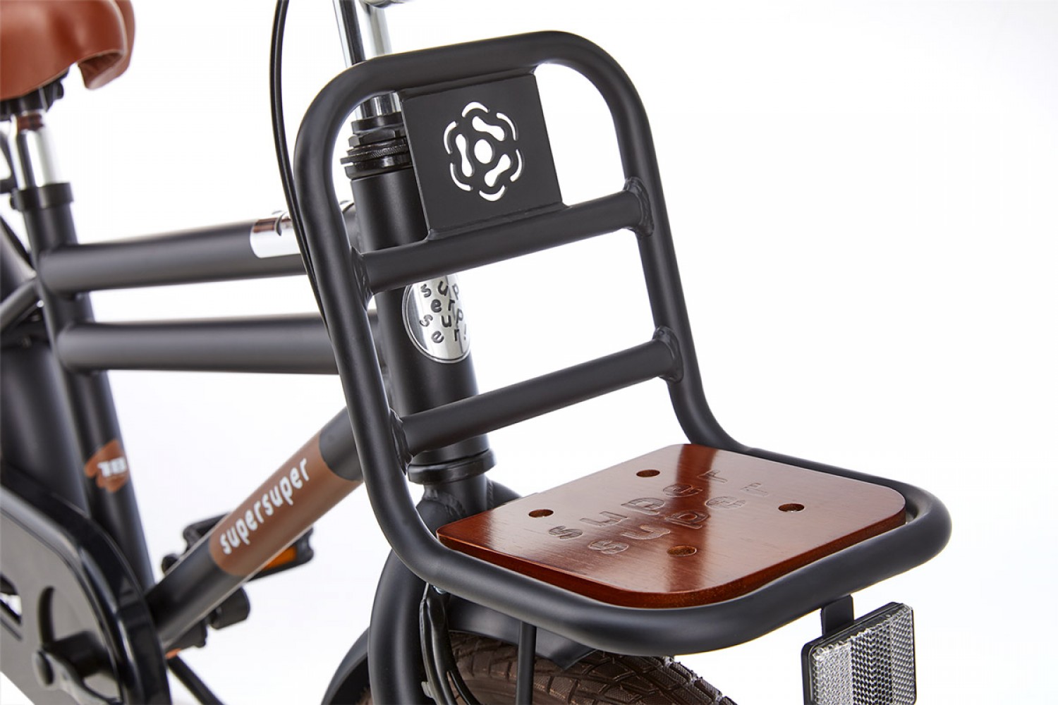 Supersuper Cooper Bamboo 18 tommer Børnecykel Piger Mat Sort
